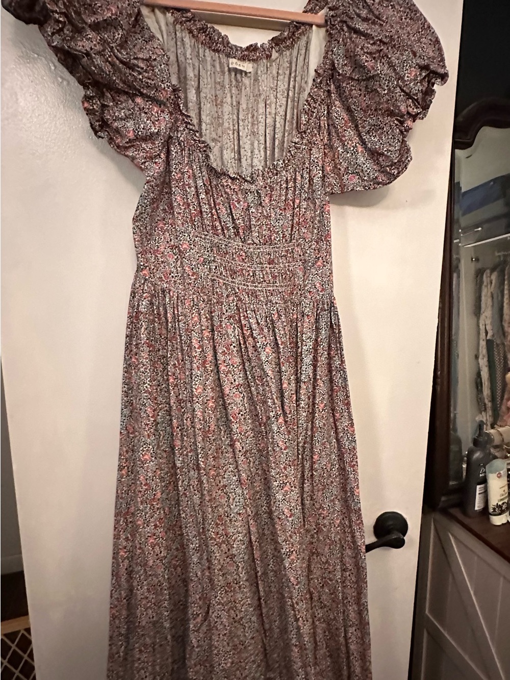 Doen Floral Maxi Dress in Pink and Cream